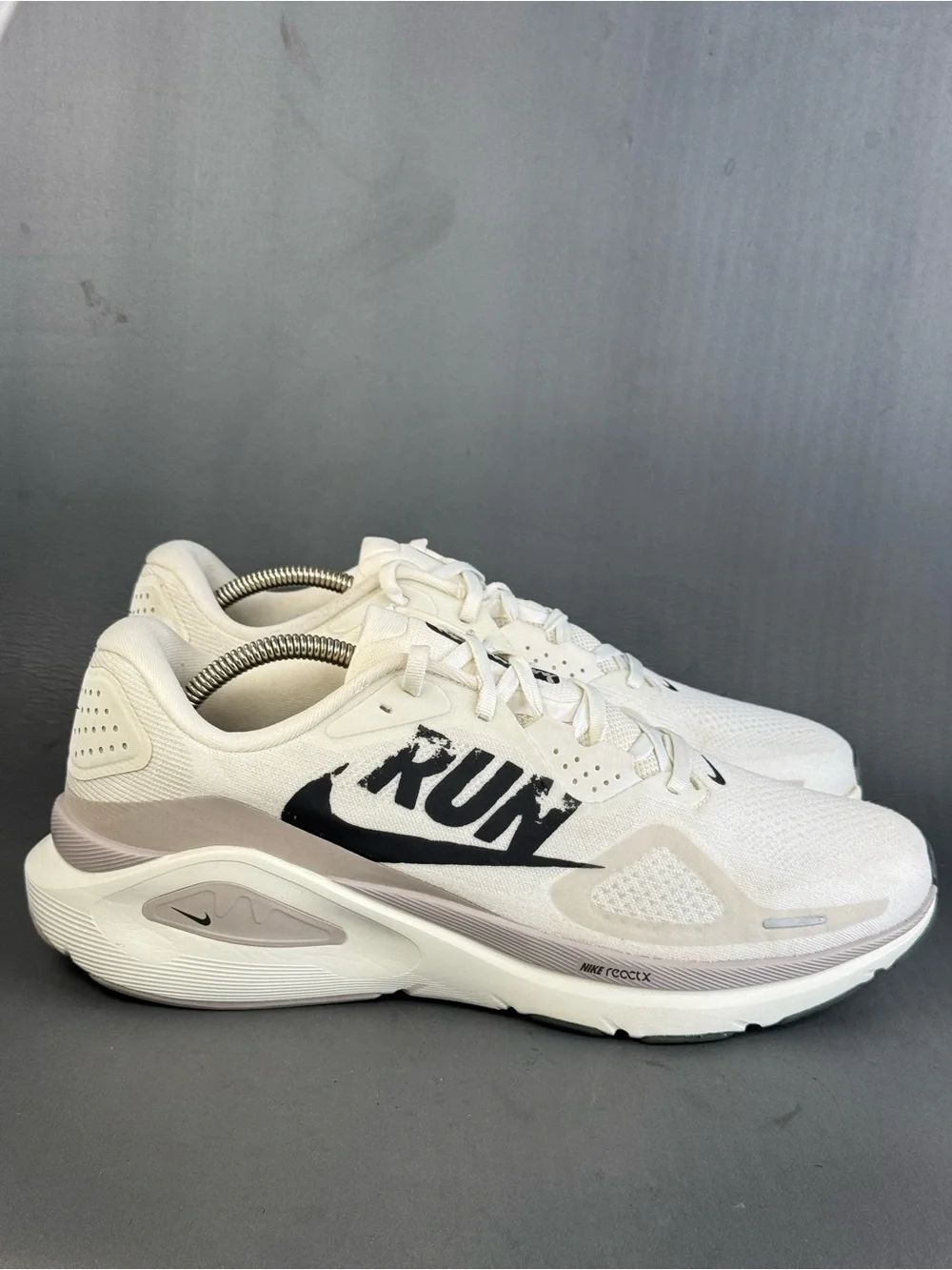 Nike Structure 26 Summit White Vast Grey athletic sneaker shoes men’s size 12